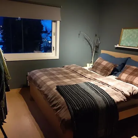 דירה Barnevennlig Og Hyggelig Bolig *